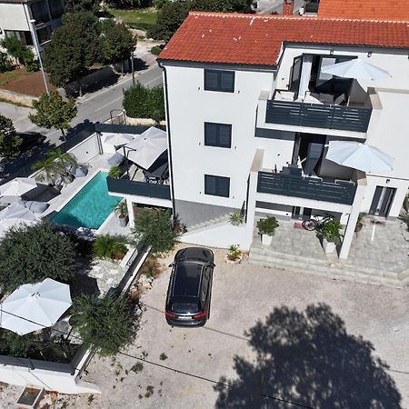 Didixi Apartments Pakoštane Zewnętrze zdjęcie