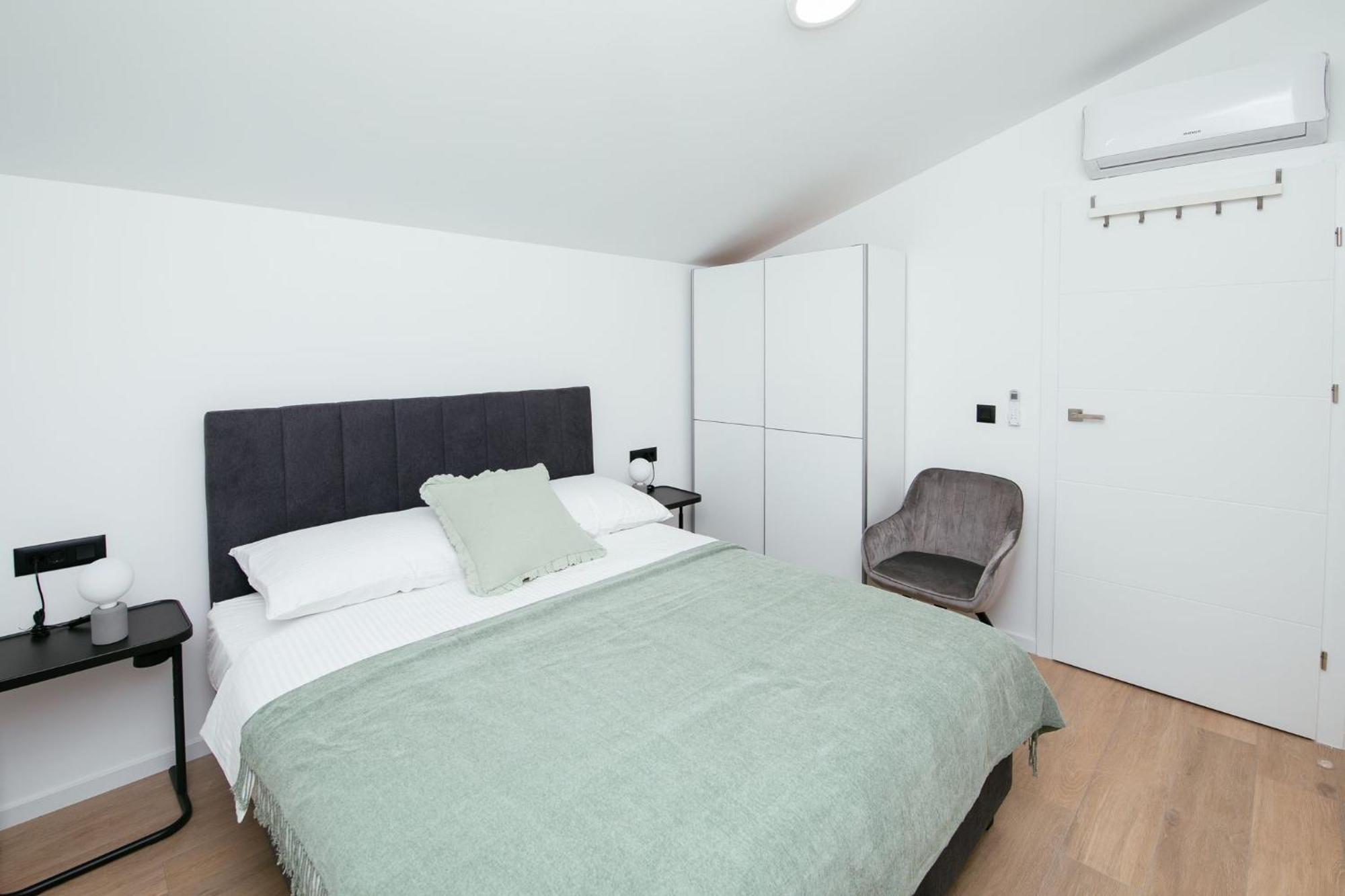 Didixi Apartments Pakoštane Zewnętrze zdjęcie