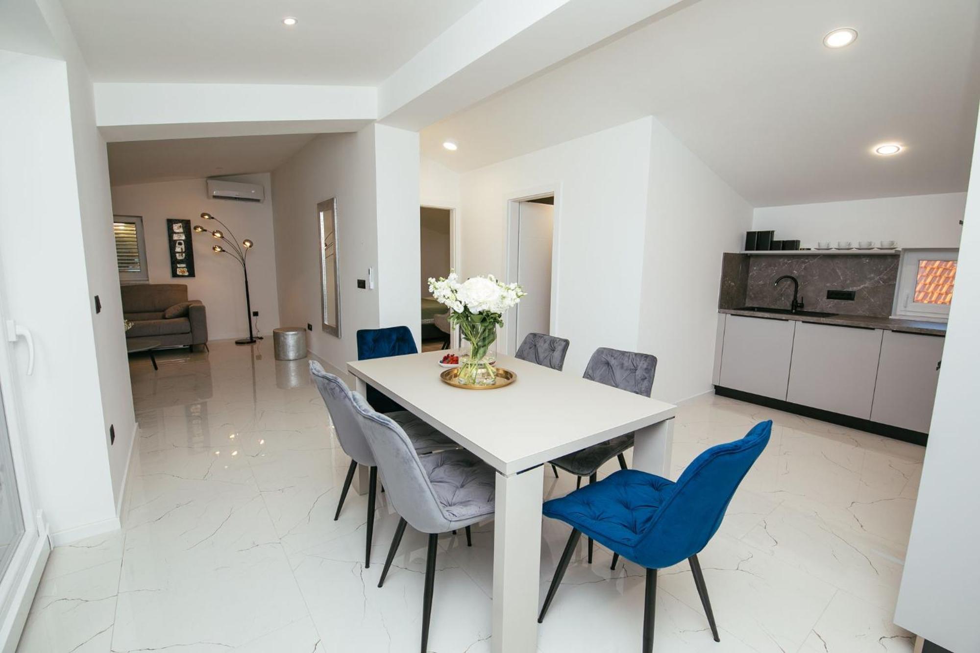 Didixi Apartments Pakoštane Zewnętrze zdjęcie