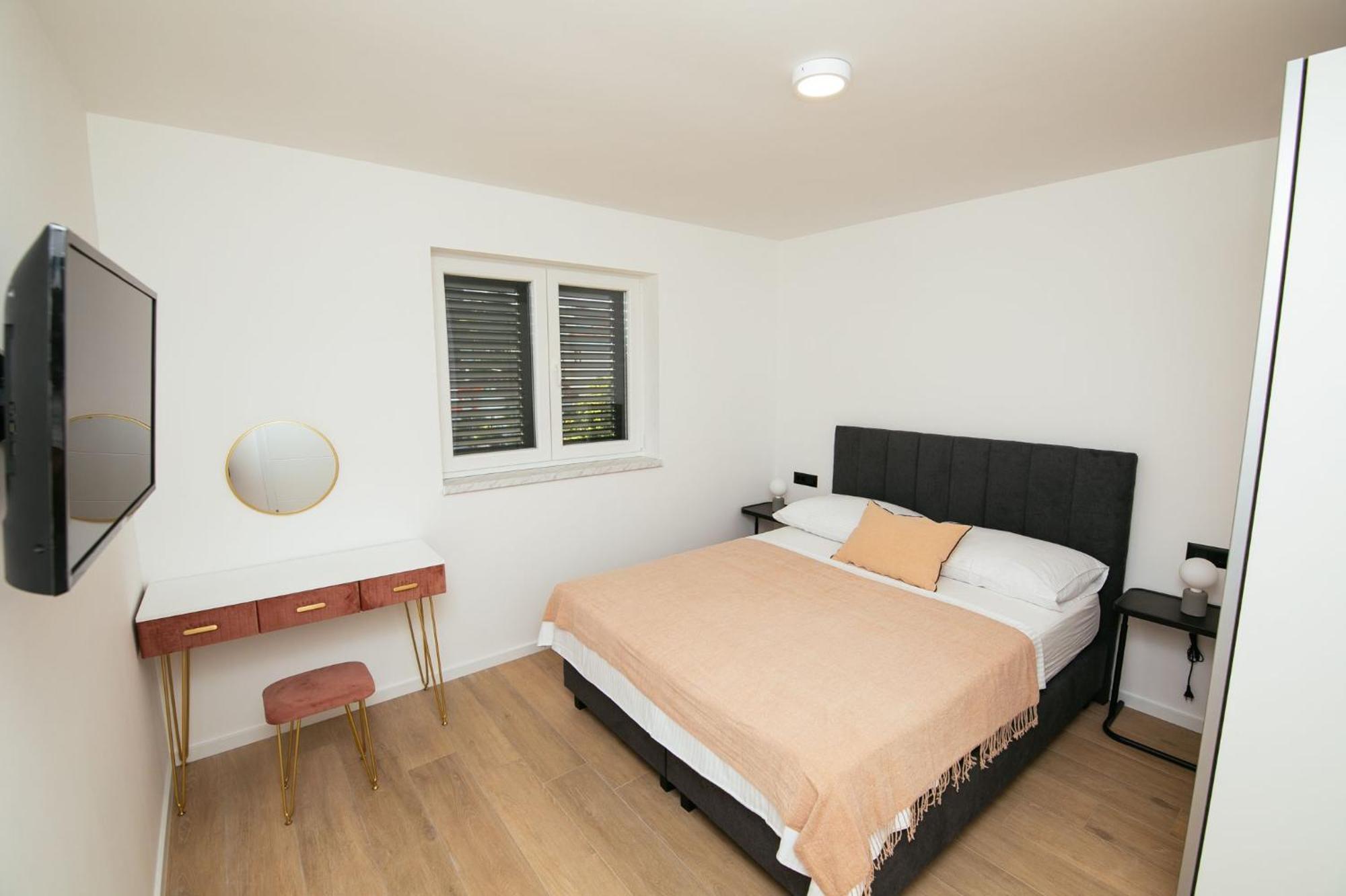 Didixi Apartments Pakoštane Zewnętrze zdjęcie
